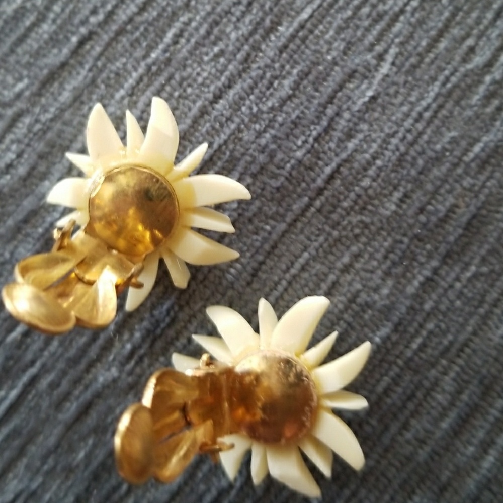 Very rare! vintage earclips Edelweiss - Picture 3 of 5